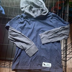 Abercrombie kids long sleeve size 5/6 excellent condition